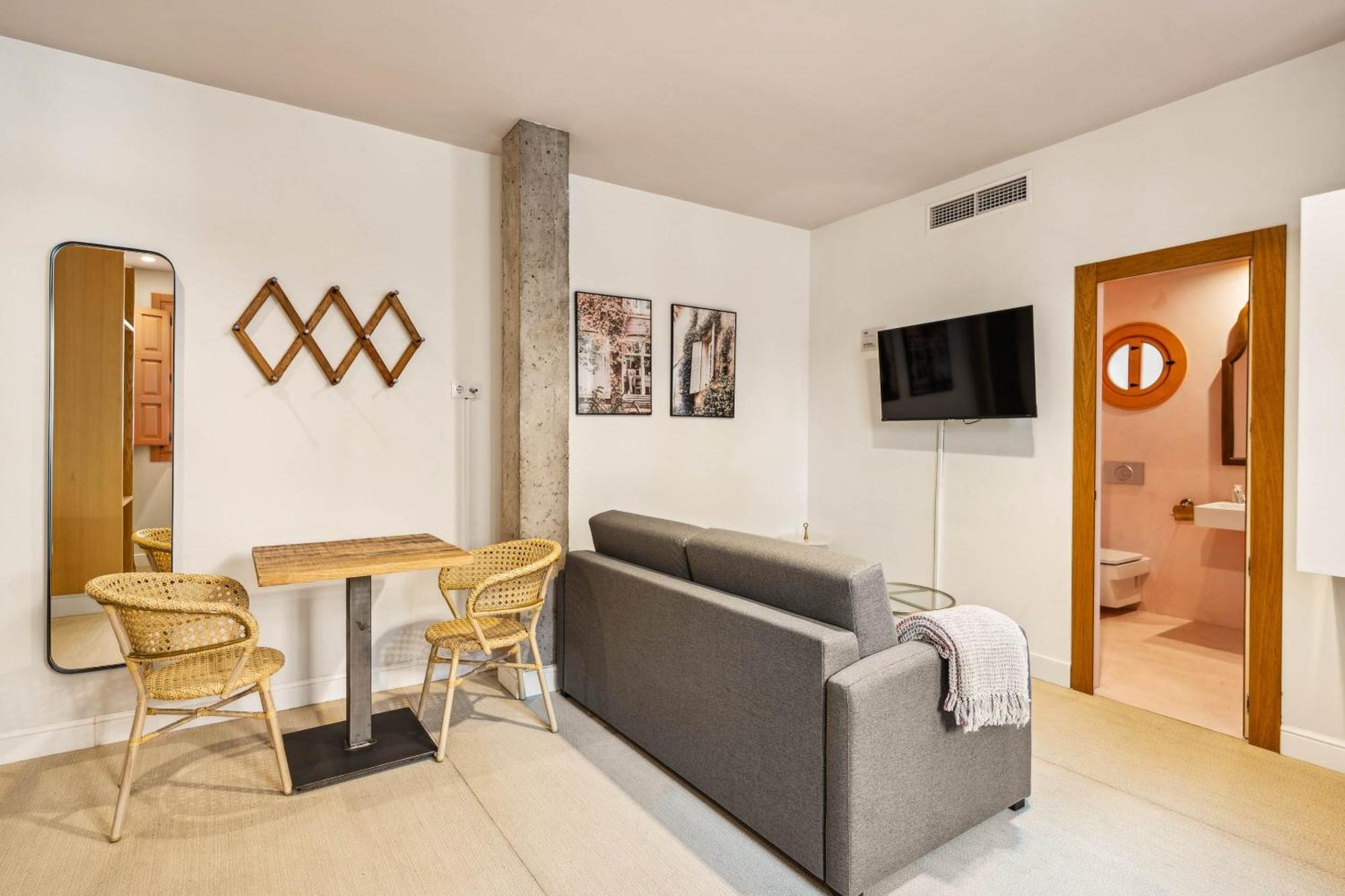 Limehome Cordoba Calle Pozanco Δωμάτιο φωτογραφία