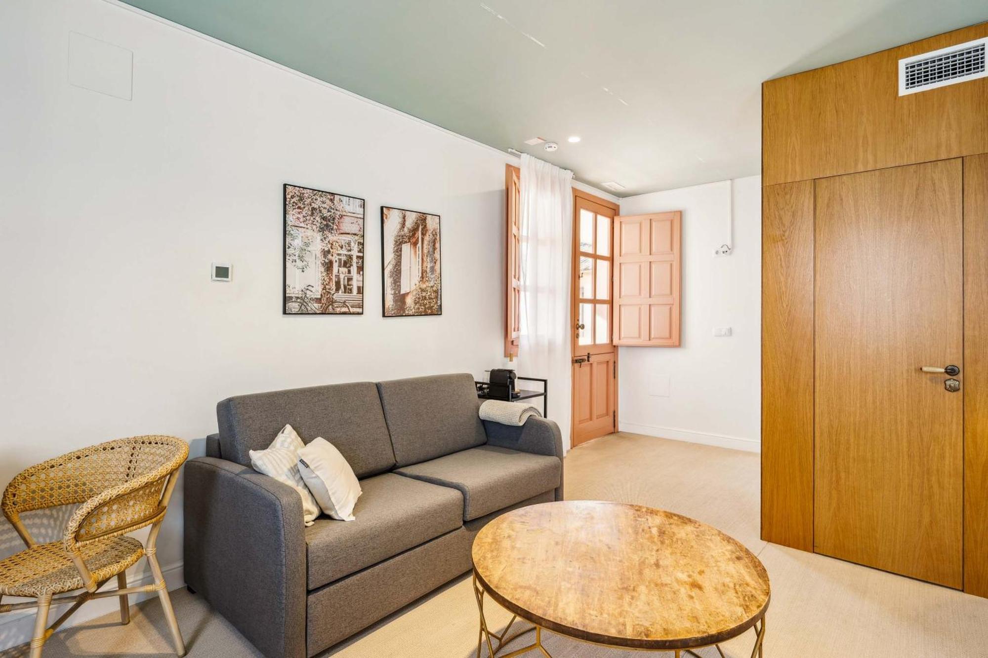 Limehome Cordoba Calle Pozanco Δωμάτιο φωτογραφία