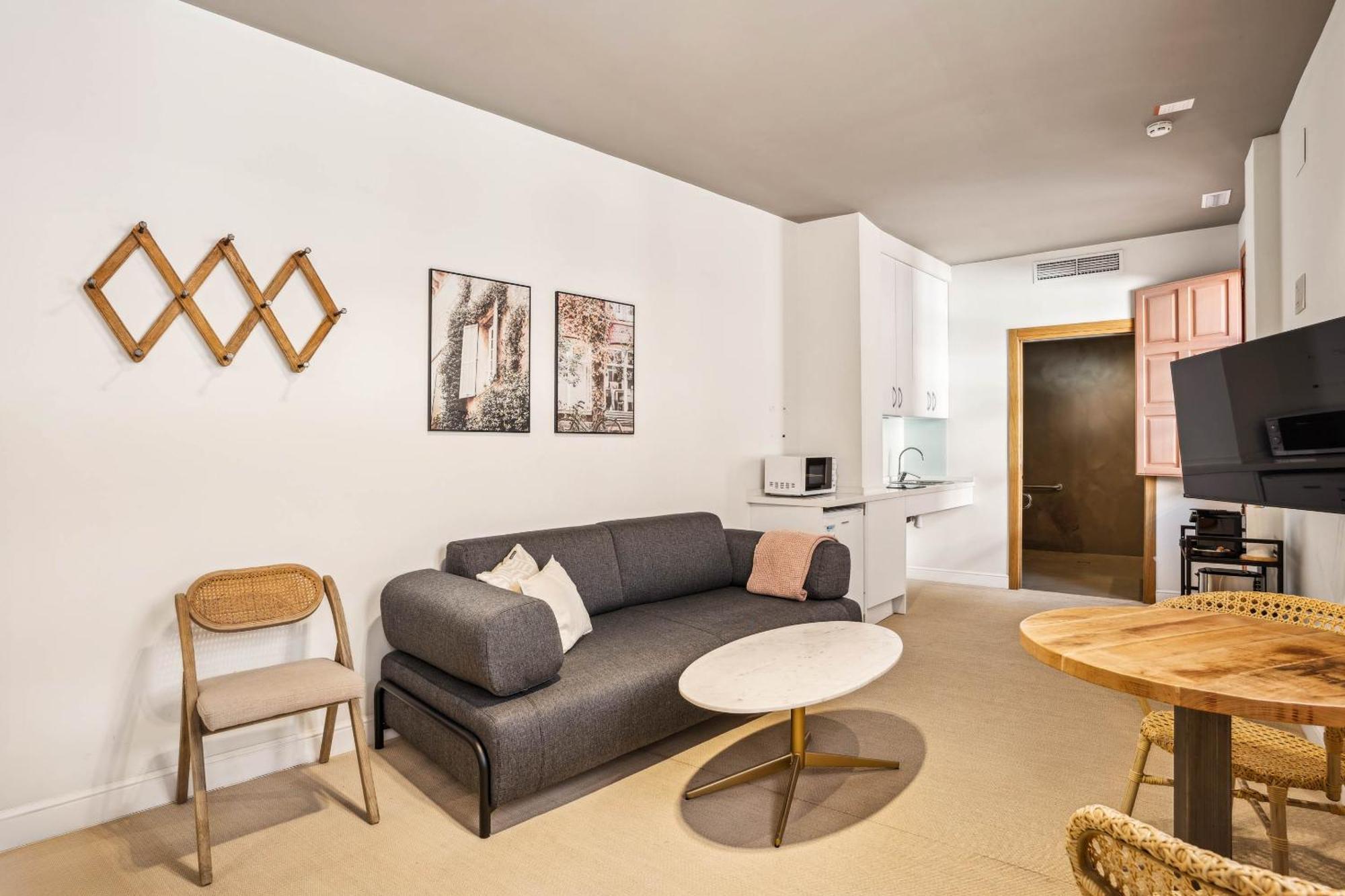 Limehome Cordoba Calle Pozanco Δωμάτιο φωτογραφία